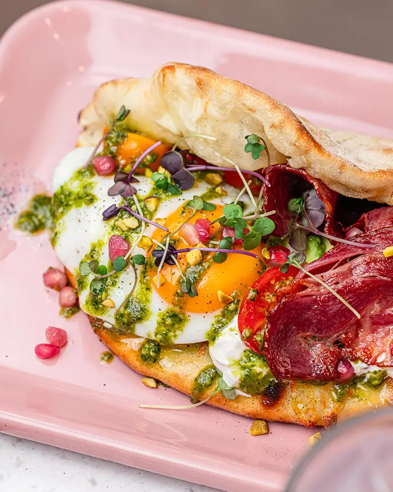 breakfast pizza