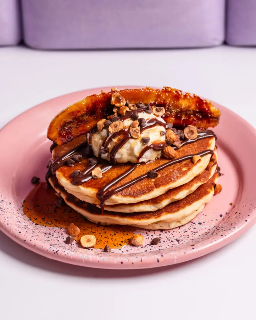 GIANDUJA BANANA PANCAKES
