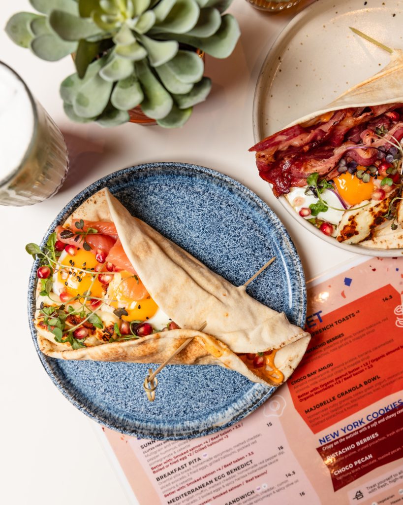 Breakfast pita
