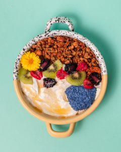 SHINY GRANOLA BOWL